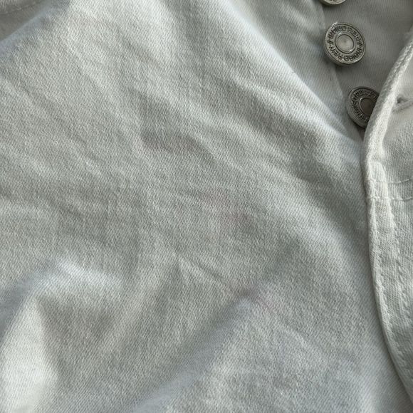 High Waist Shorts 3 Pair for Sale 3 Pair Bundle. Holds curves nicely - Picture 13 of 13